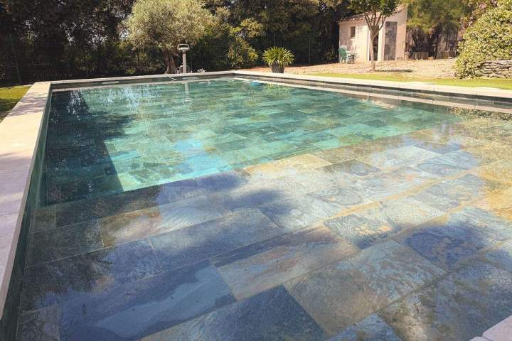 Piscine Aubignan